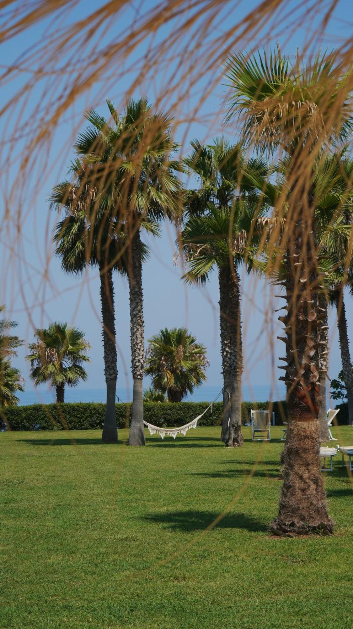 Infinity Resort Tropea Parghelia Exterior foto