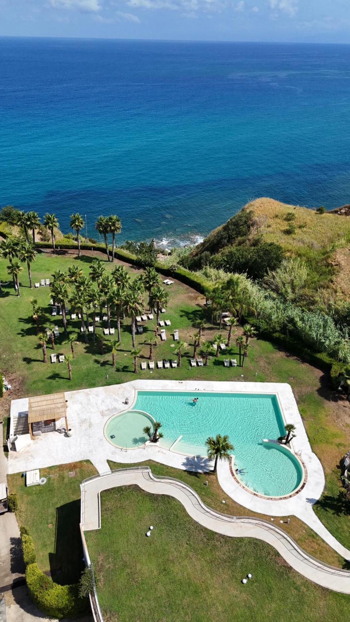 Infinity Resort Tropea Parghelia Exterior foto